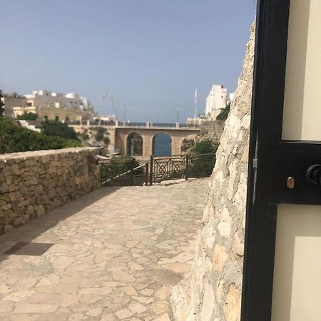 Petali Rosa - Dimora Mare Hotel Polignano a Mare Kültér fotó